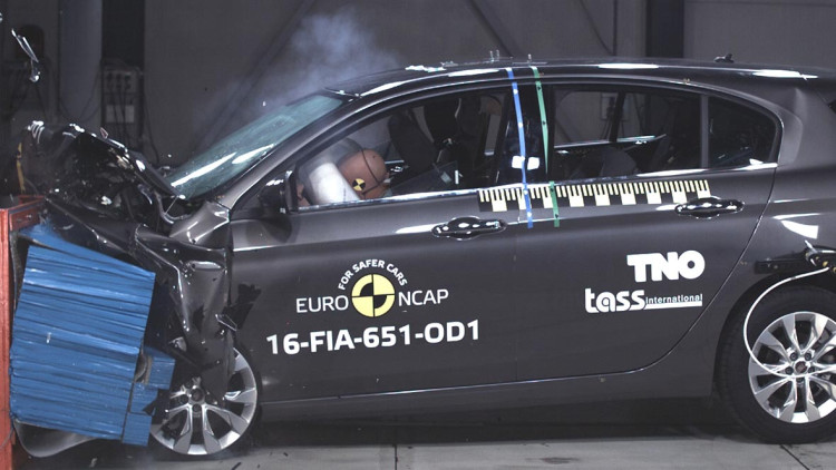 Neuer Fiat Tipo im Crashtest: Drei bis vier Sterne