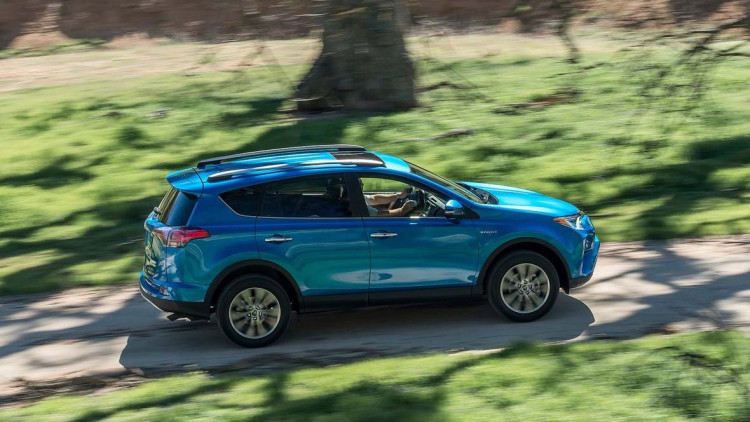 Facelift: Hybrid für Toyota RAV4