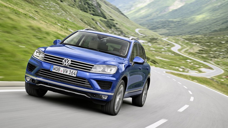 VW: Chromverpackter Touareg kann segeln