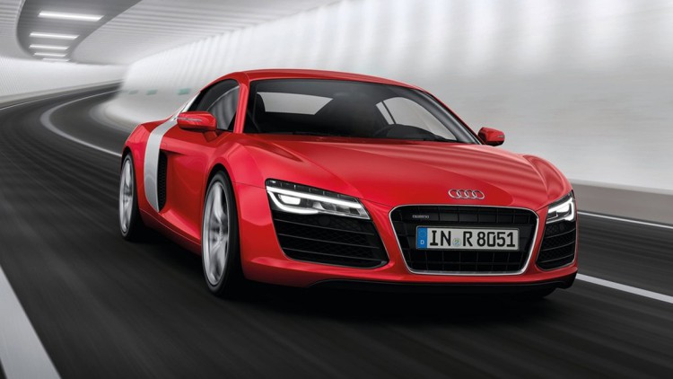 Audi R8                           
