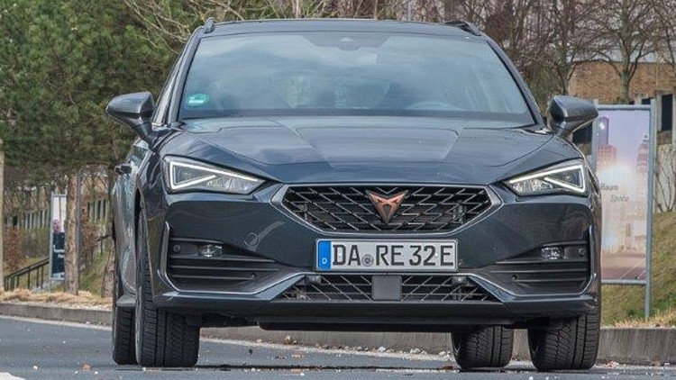 Cupra Leon VZ PHEV: Wenn Steuern sparen doppelt Spaß macht