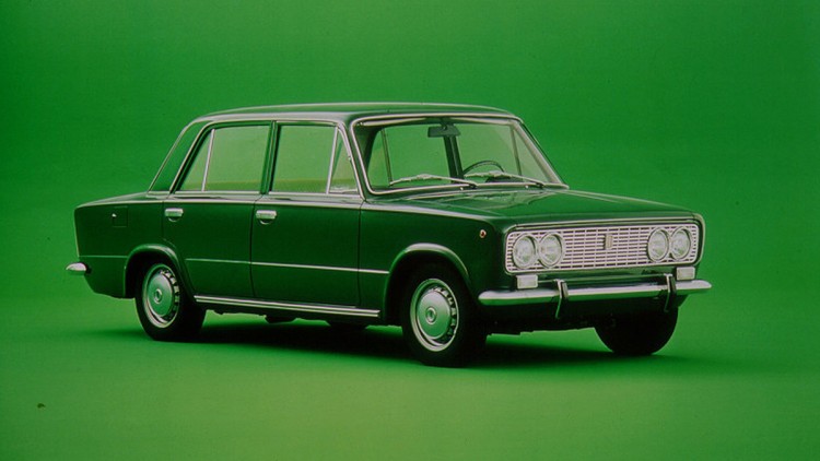 Ein vergessener Weltmeister – Der 1966 aufgelegte Fiat 124 motorisierte in 23 Millionen Einheiten und unter vielen Markennamen fünf Kontinente. Sogar in Deutschland wurde er gebaut.