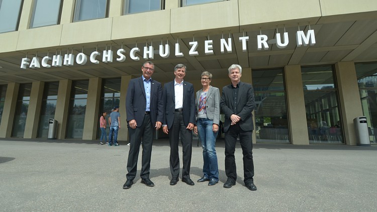 Fleetcompetence und Fachhochschule St. Gallen arbeiten zusammen