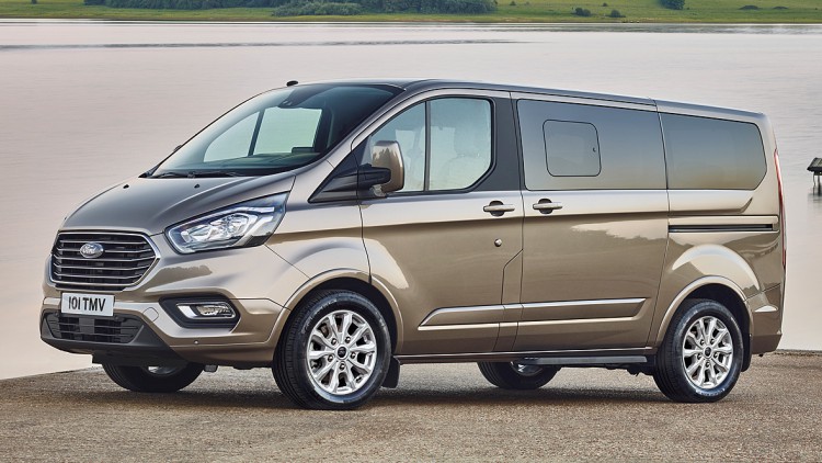 Ford Tourneo Custom: Die goldene Mitte