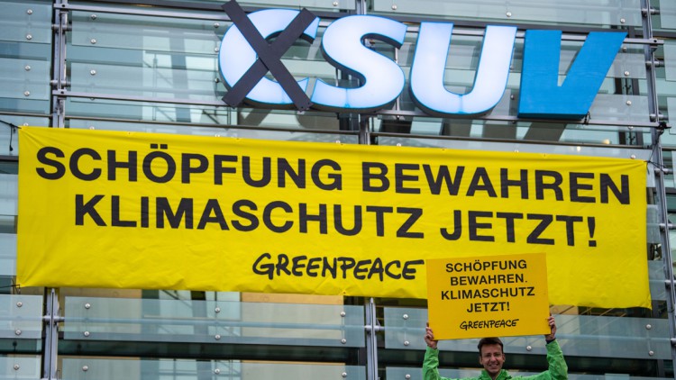 Greenpeace-Protestaktion: "SUV" statt "CSU"