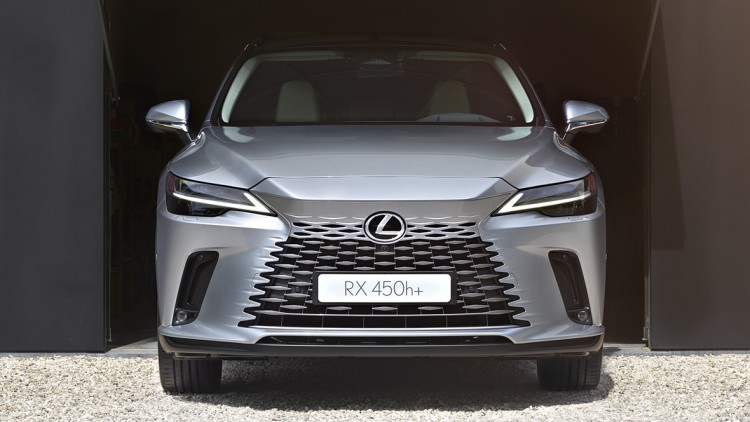 Neuvorstellung: Lexus RX - das SUV steht immer unter Strom