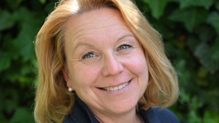 Melanie Schmahl, BBM