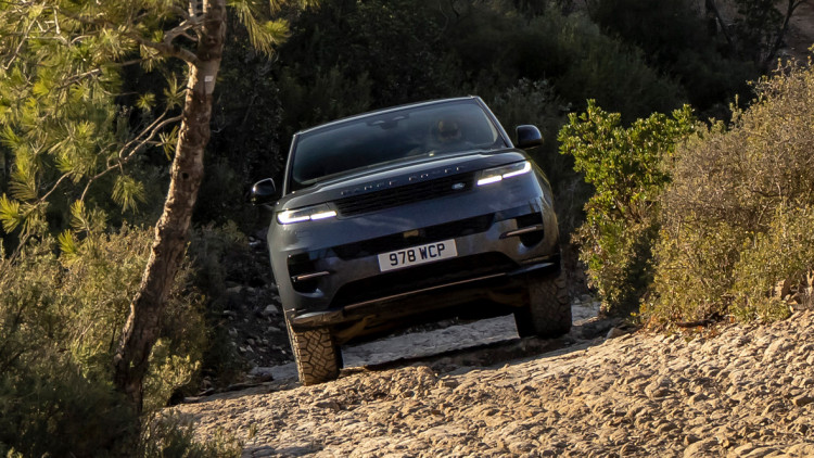 Range Rover Sport PHEV im Gelände: Mehr Gelände wagen