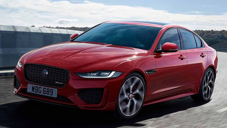 Jaguar XE: Kräftig aufgemöbelt