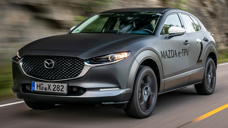 Prototypenfahrt Mazda EV: Summ-Summ statt Zoom-Zoom