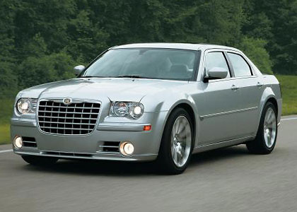 300c_srt_8_front2.jpg