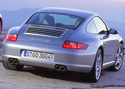 911_Carrera_4_2.jpg