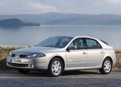 Renault_Laguna_2.jpg