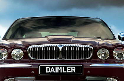 daimler_super_8_4.jpg
