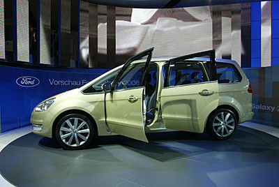 ford_galaxy_3.jpg