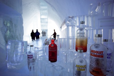 iceexperience_bar.jpg