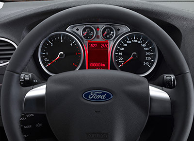 ford_focus08_8.jpg