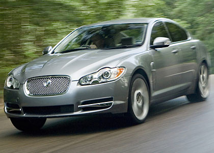 jaguar_xf_05.jpg