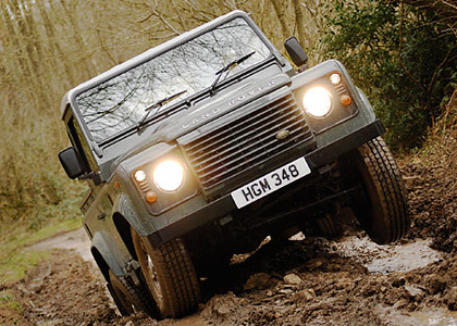 landy_defender07_06.jpg