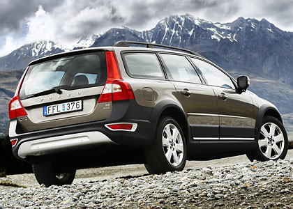 volvo_xc70_3.jpg