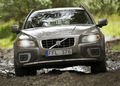 volvo_xc70_4.jpg