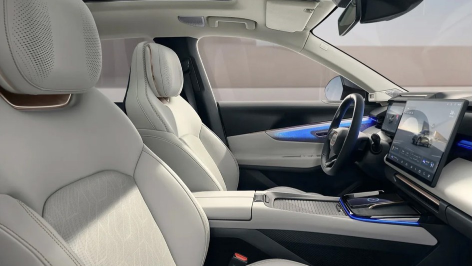 Lynk und Co 08 (2025)