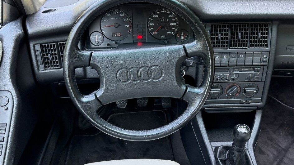 06_Die_Signatur_von_Audi-Chef_Ferdinand_Piech_-_Klar_-_Foto_autodrom.jpeg