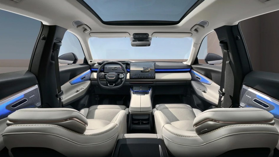 Lynk und Co 08 (2025)