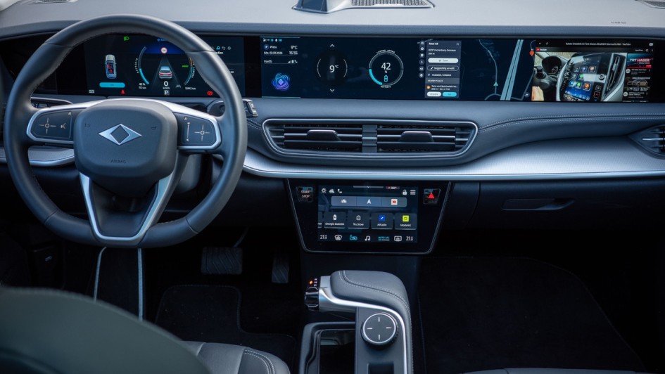 Ansicht des Cockpits des Togg T10X