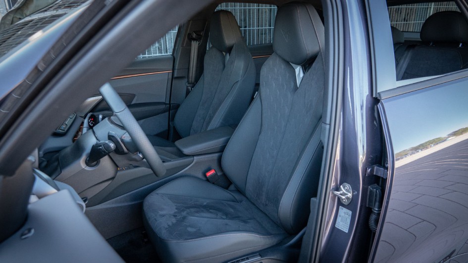 Vordersitze des Cupra Terramar VZ