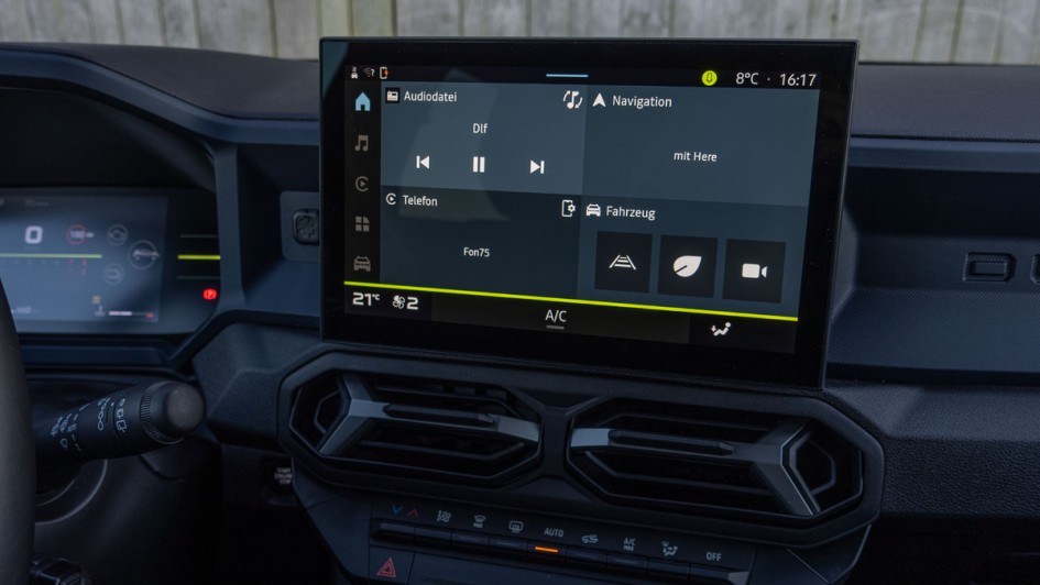 Infotainmentsystem im Dacia Duster Journey