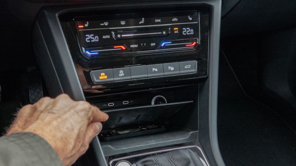 Induktivladen im VW Touran 2.0 TDI, Baujahr 2025