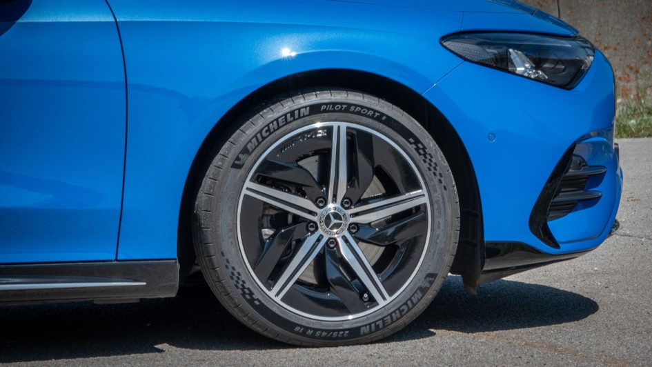 18-Zoll-Felgen am Mercedes CLA 350
