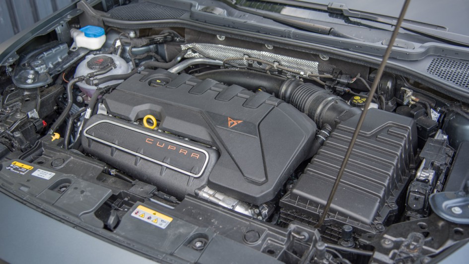 Motorraum Cupra Formentor Fünfzylinder 