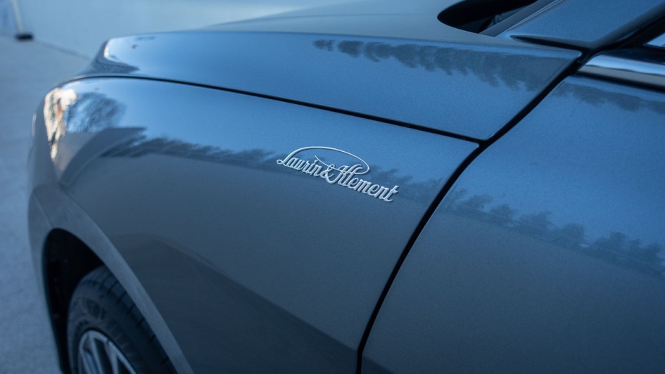 Skoda Superb Combi (2024) L&K