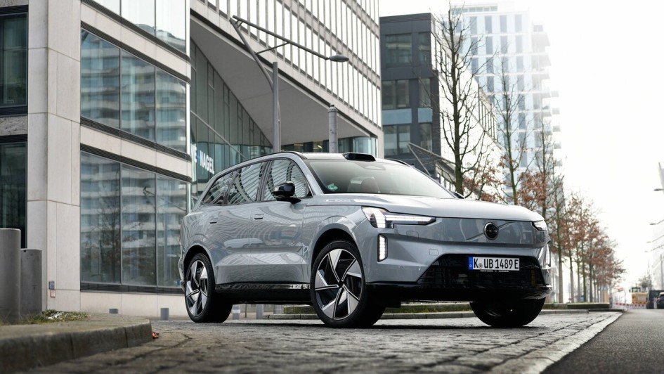 Der Volvo EX90 verzichtet auf Rekorde und konzentriert sich auf Raum und Komfort.