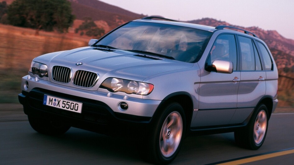 Bei den Premium-SUV zieht BMW ab 1999 mit dem X5 (E53) nach