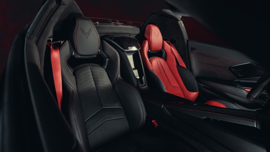 Mit einem Startpreis von 209.700 Dollar oder umgerechnet rund 180.000 Euro ist sie für eine Corvette fast schon teuer.