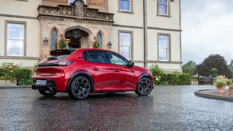 Peugeot e-208 GTi