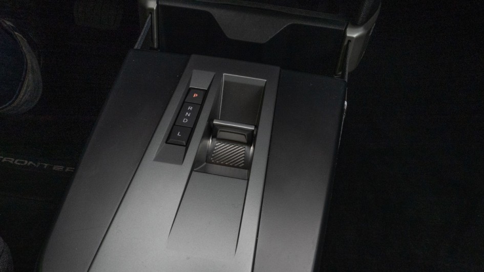 Automatikbedienung im Opel Frontera