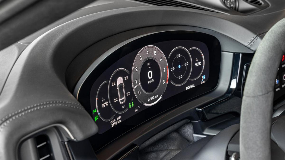 Porsche Cayenne S Coupé Foto vom Kombiinstrment/Tacho. Fünf digitale Rundinstrumente