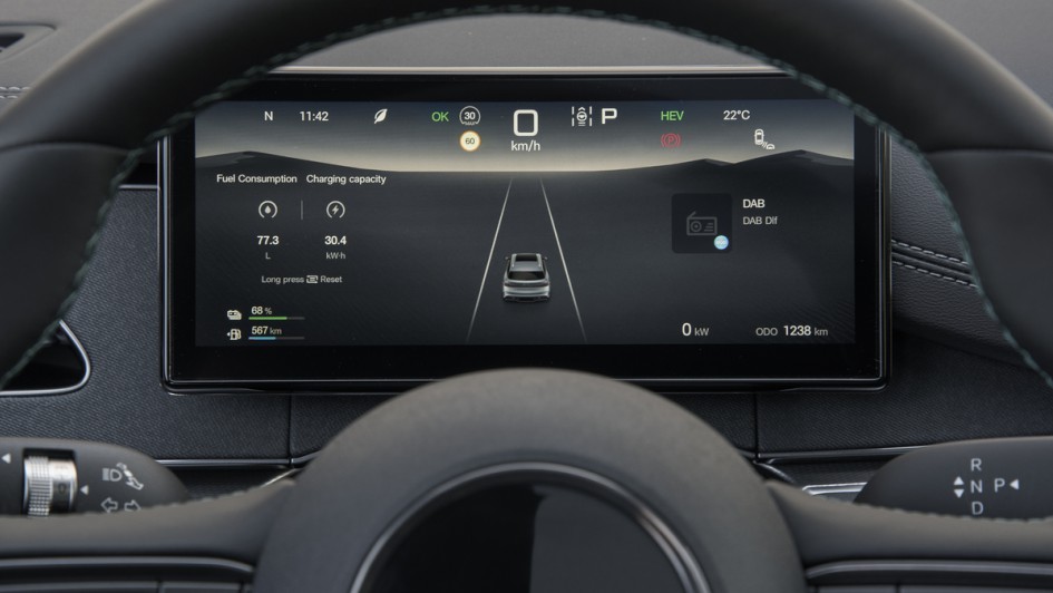 Kombiinstrument des BYD Seal 6 Touring im Detail fotografiert