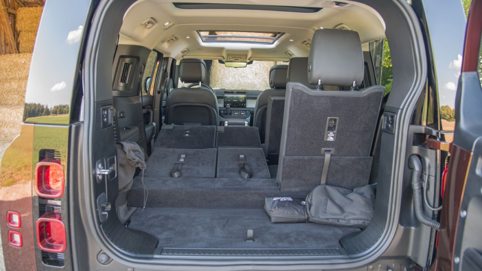 Kofferraumfoto vom Defender 130