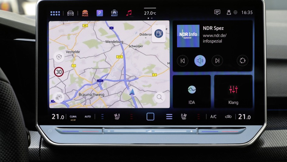 Ansicht Navigationskarte im MIB4 des VW Golf 2024