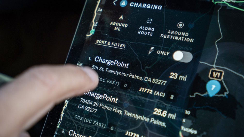 Lucid Air Touring Ladeplanung im Menü des Bordcomputers