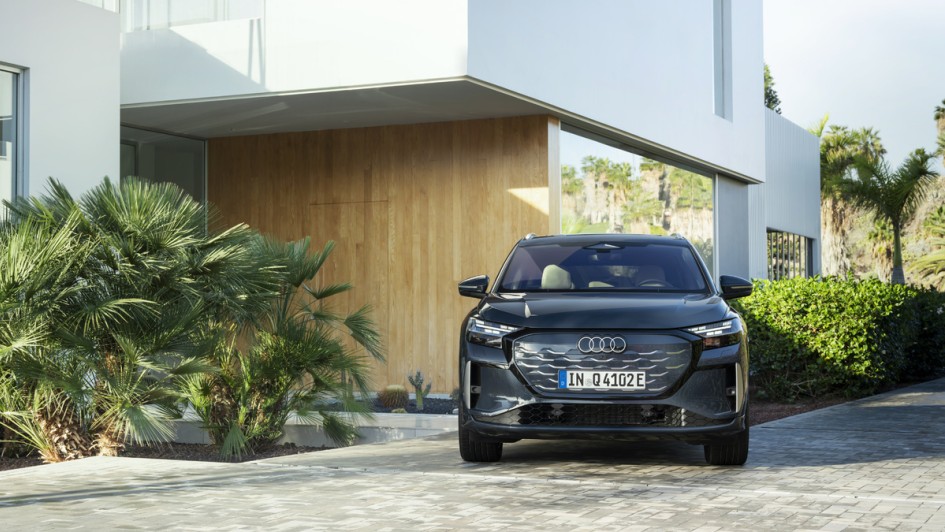 Audi Q4 e-tron SUV BEV