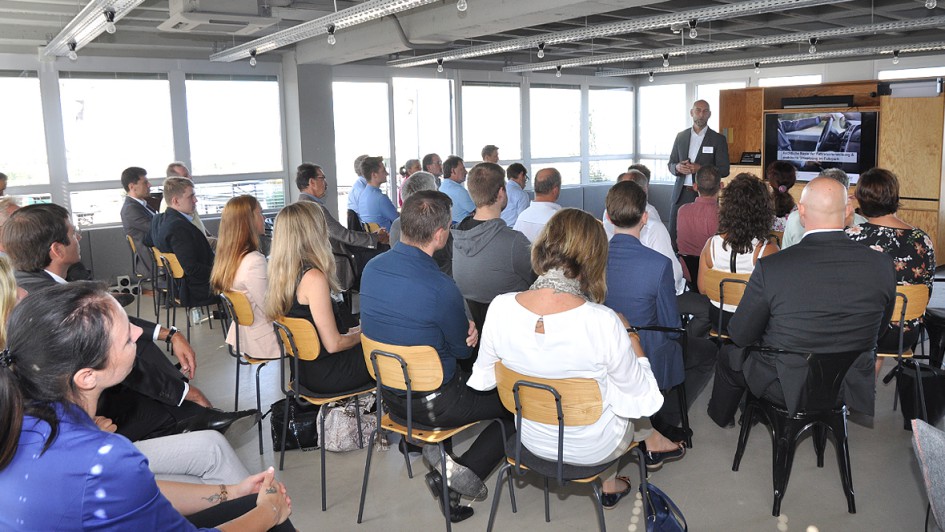 Autoflotte-vor-Ort-2