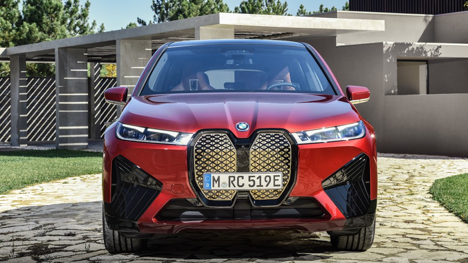 BMW iX (2021)