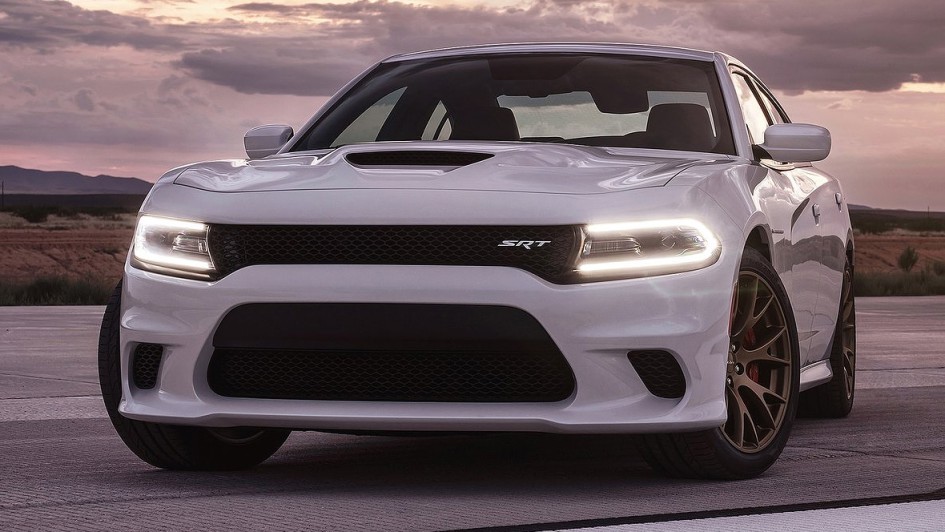 Dodge-Charger-SRT-Hellcat-10