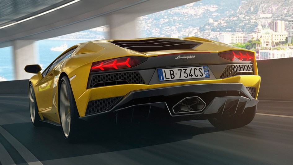 Lamborghini-Aventador-S-3